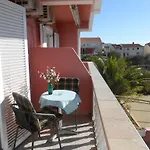 Apolonija Ζαντάρ