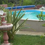 Apolonija Guest house