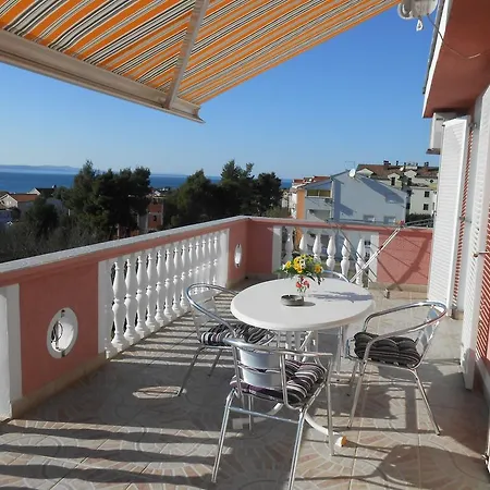 Apolonija Casa de hóspedes 3*