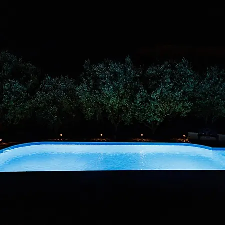 Apolonija Affittacamere 3*