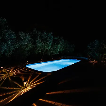 Apolonija Guest house