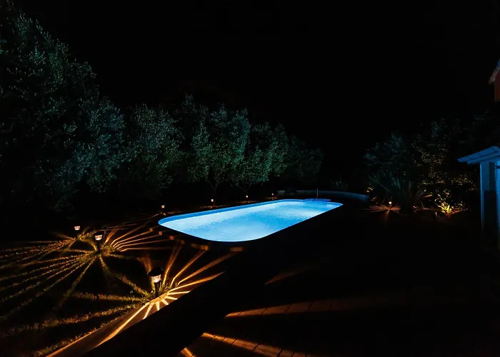 Apolonija Guest house