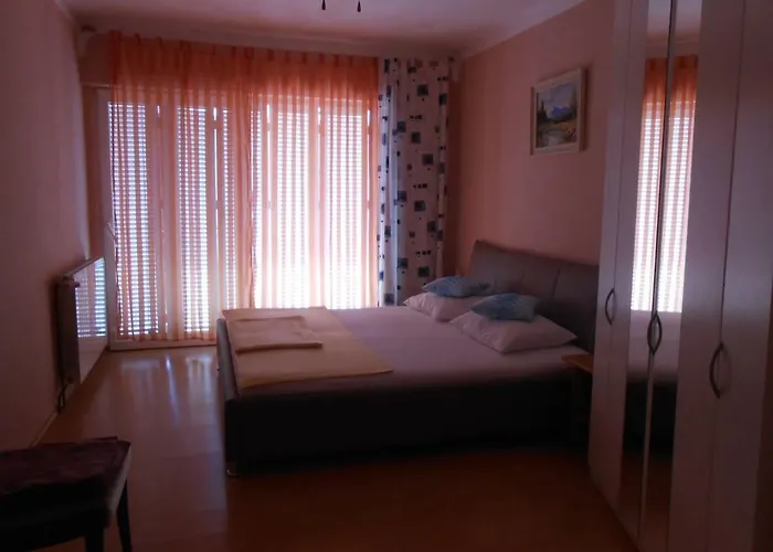 Apolonija Guest house