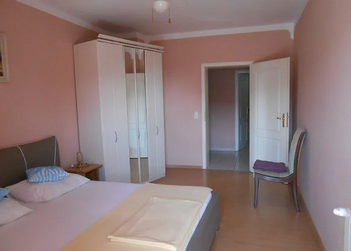Guest house Apolonija